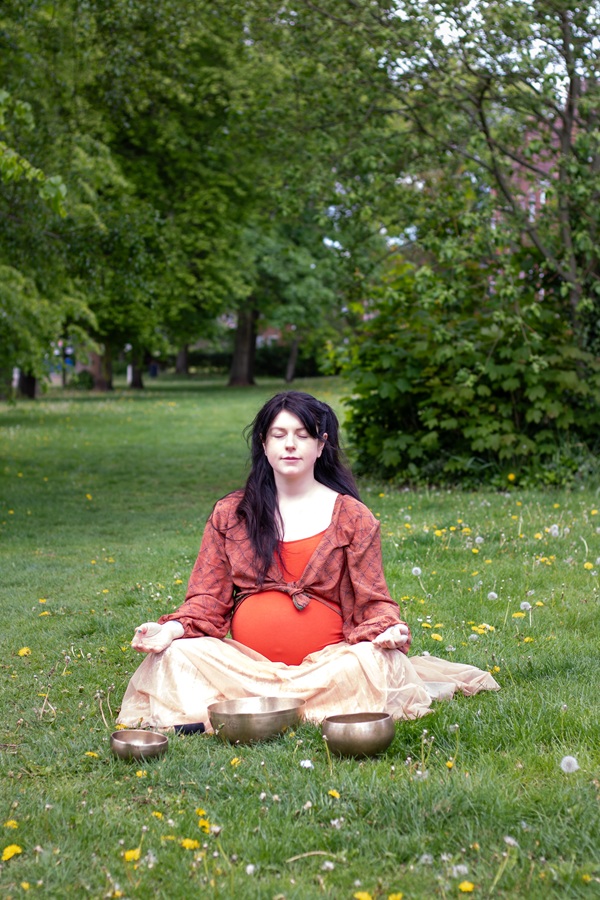 Mum-and-baby-yoga